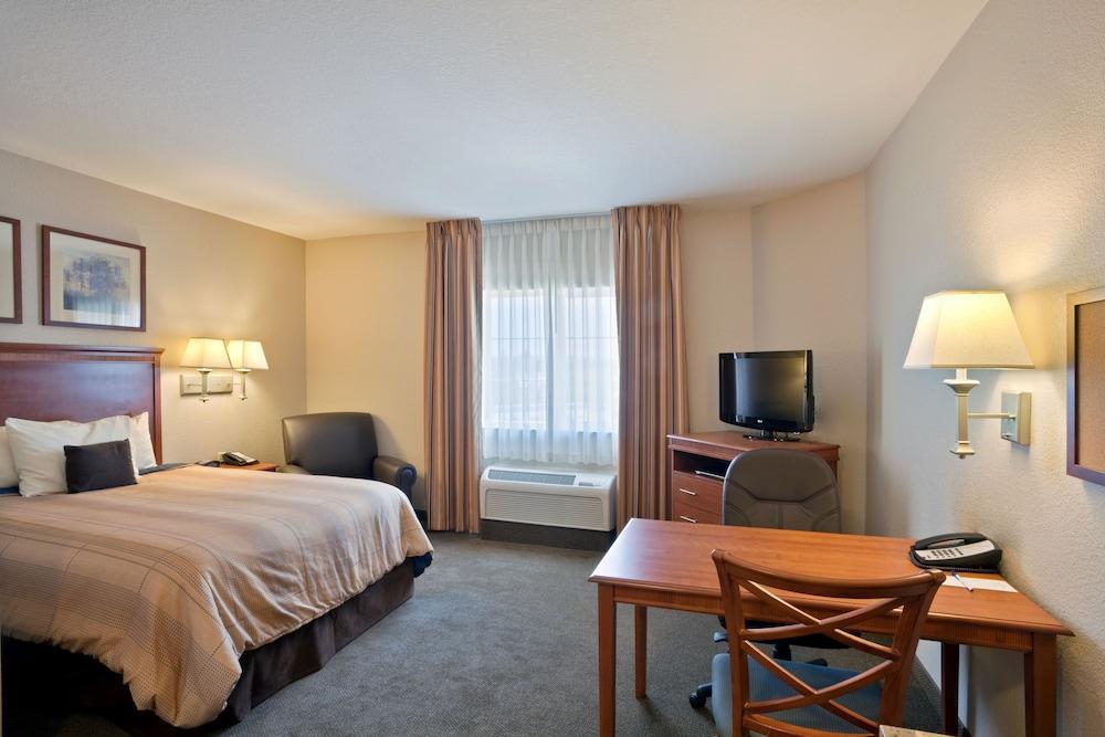 Candlewood Suites Portland Airport By Ihg Exterior photo