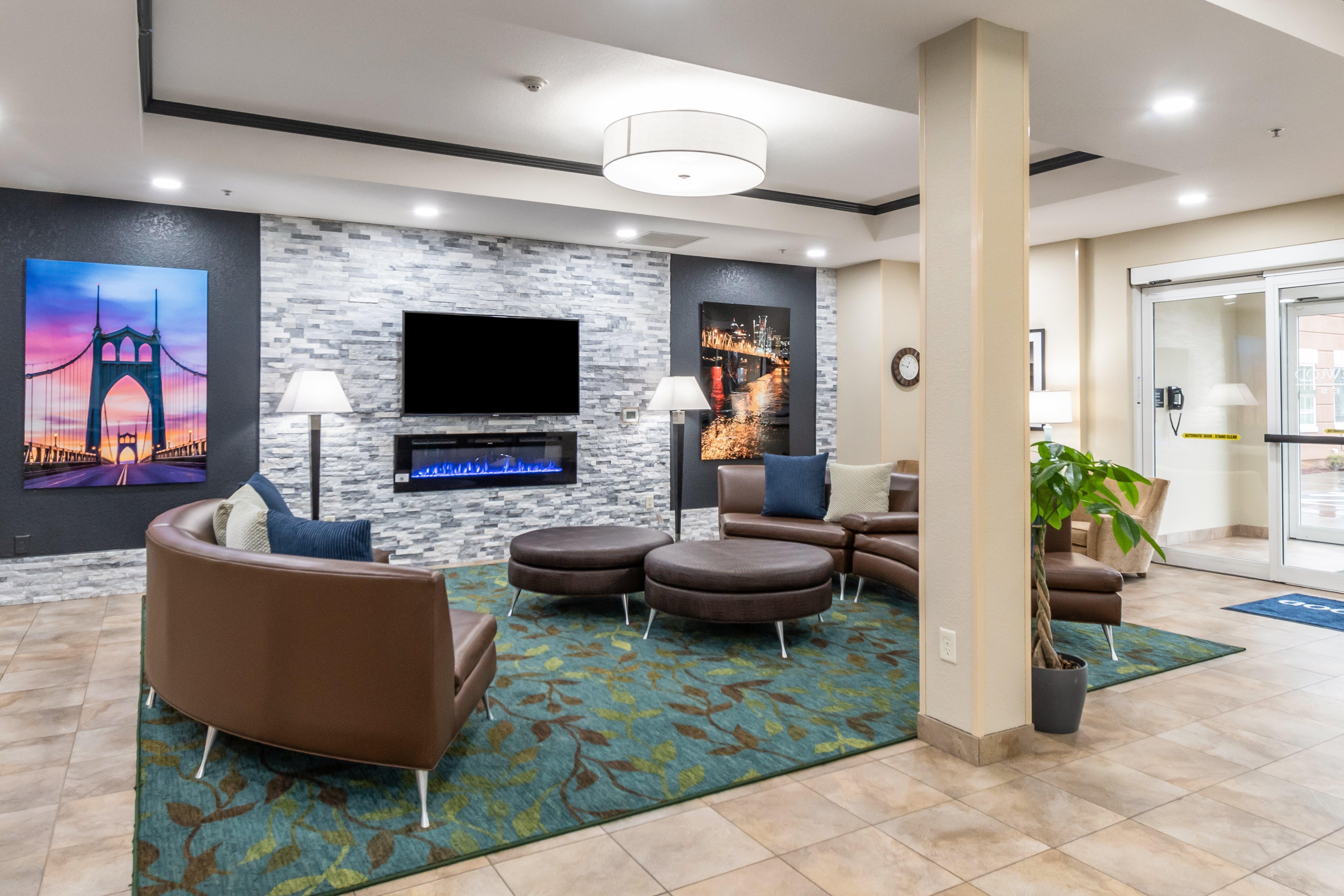 Candlewood Suites Portland Airport By Ihg Exterior photo