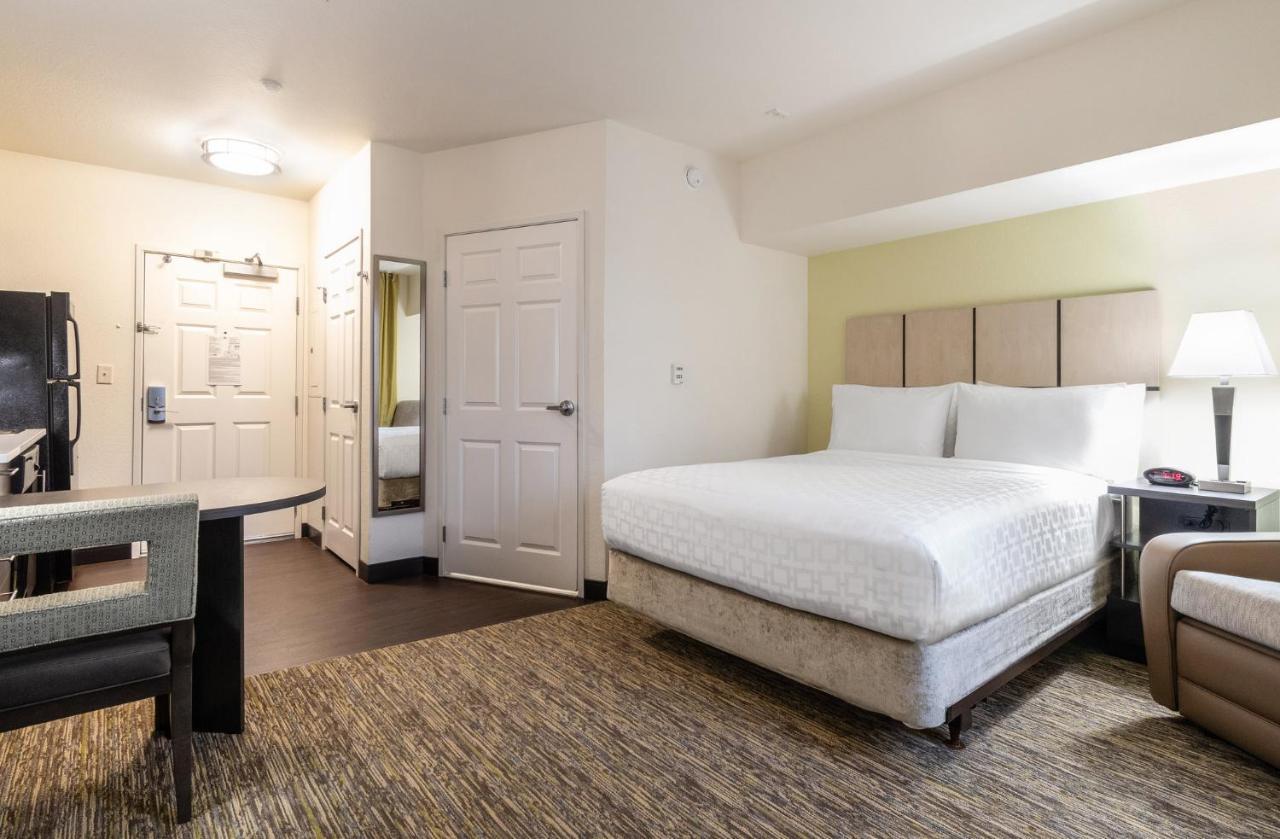 Candlewood Suites Portland Airport By Ihg Exterior photo